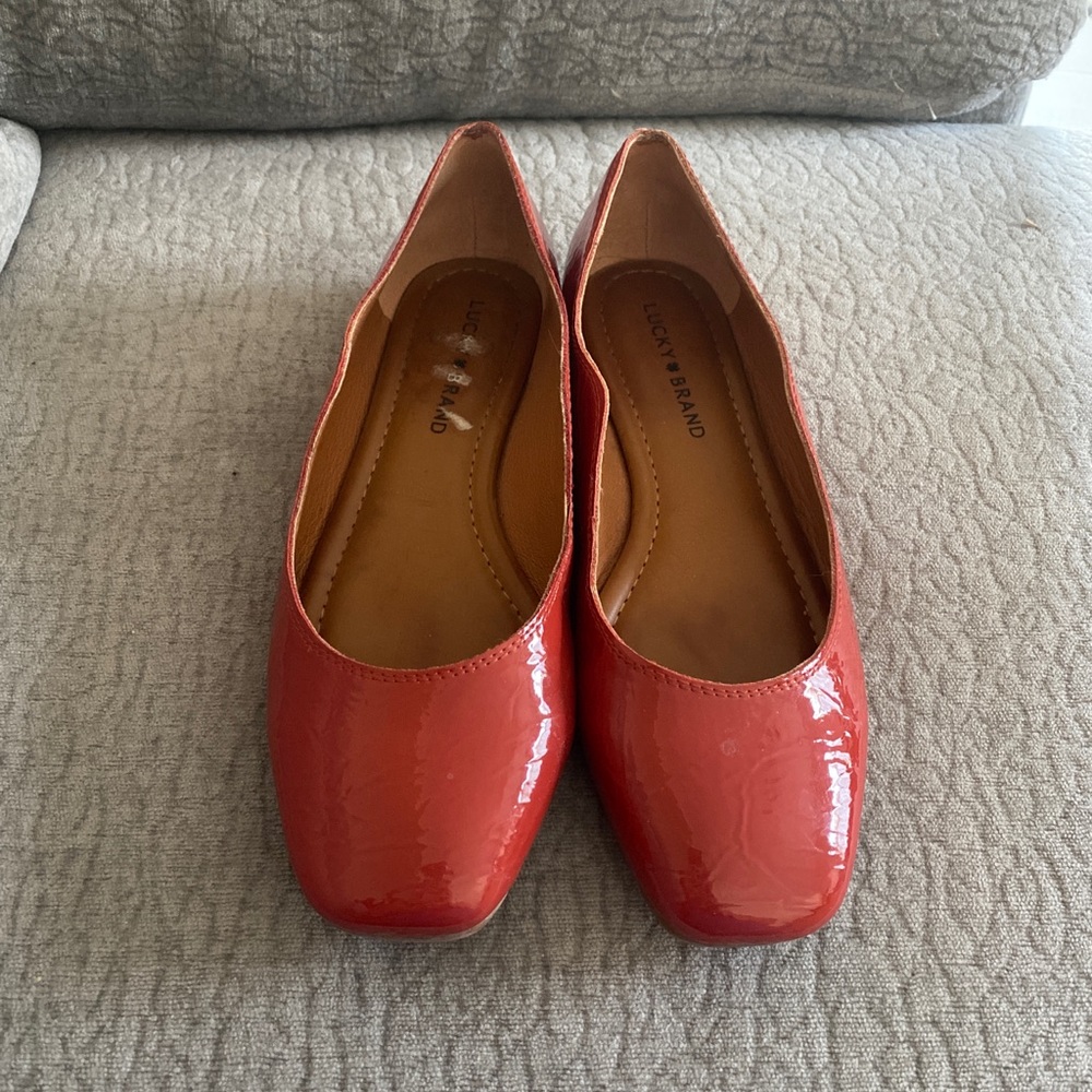 Womens Flats